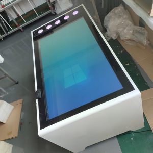 multitouch coffee table with android