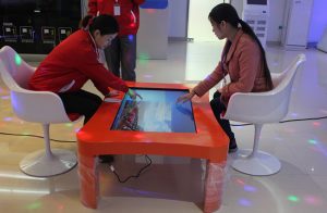 smart table touch screen